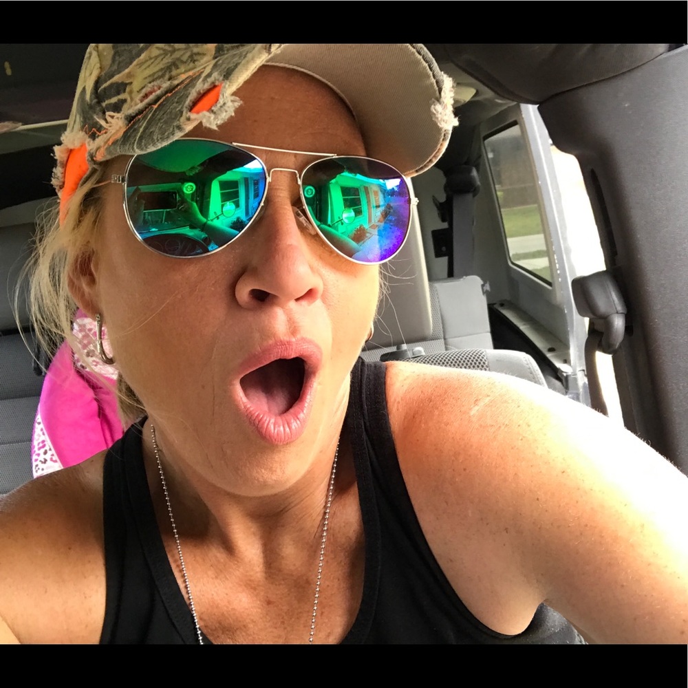 Meet your Posher, Christina